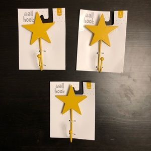 Target/BP Yellow Star Metal Hooks x3